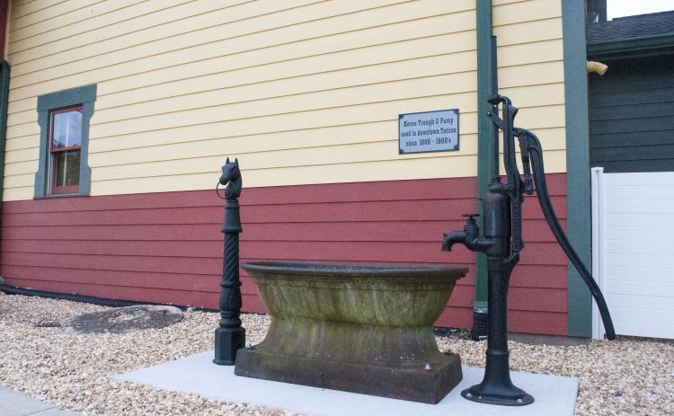 This watering trough is one that was used to water horses in downtown Toccoa in the late 1800s.