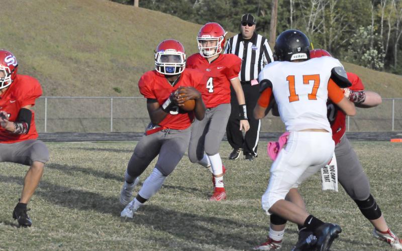 Javin Gordon runs down field