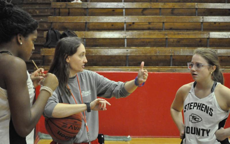 Laura Baker during practice
