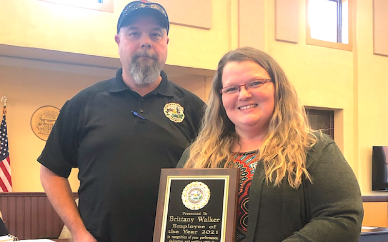 Brittany Walker (right), assistant administrator of public works, recently received the 2021 employee of the year award from the Stephens County Board of Commissioners. Pictured with her is public works director Jason Holland.