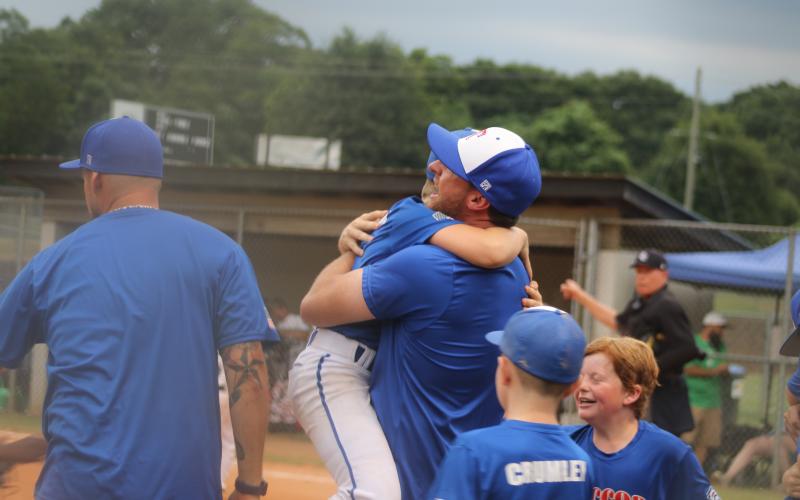 Toccoa 10U celebrates