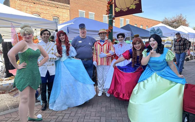 As part of the 2025 Harvest Festival in downtown Toccoa, visitors got to meet some of their favorite Disney characters courtesy of Pixie Dusted Productions and its upcoming "Frozen" production at The Ritz Theatre.