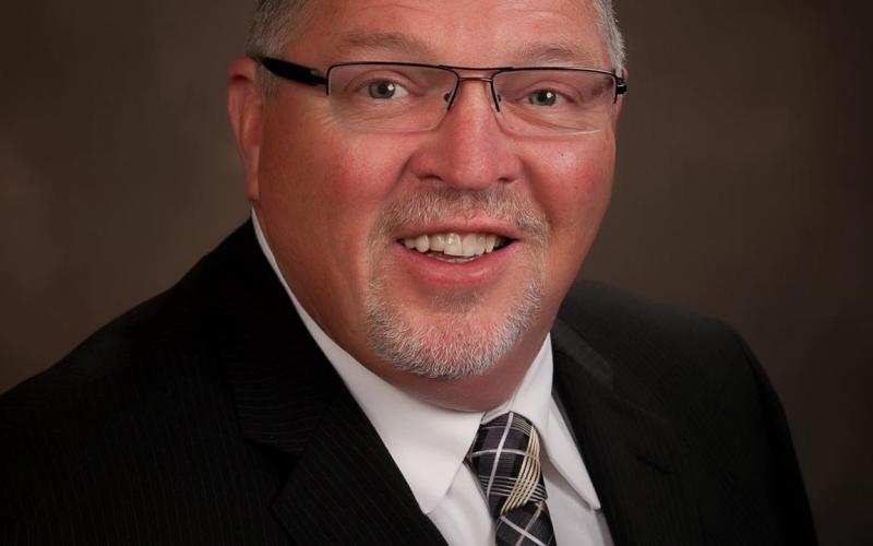 James Lamar "Lumpy" Norris, who was a respected paramedic in Stephens County, passed away on Thursday, Jan. 8.