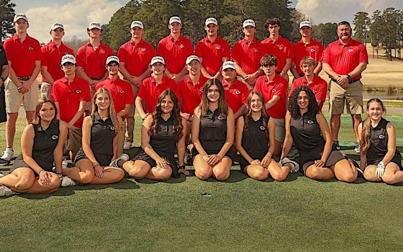 SCHS girls golf team members are (seated from left) Reagan Elrod, Taylor Beatty, Miley Carter, Allison Minchew, Macie Davis, Ivey Jackson and Cydney Addison. On the second row are boys team members Austin Minchew, Bryce Carignan, Cooper Pless, Connor Wallace, Baylor Whitfield, Isaac Champion and Skyler Phillips. At rear are coach Kirk Rogers, Nathan Burgess, Noah Brown, Drew Daves, Tate Bartmas, Luke Waters, Owen Hornick, Carter Rickman, Peyton Ritchie, Britt Jenkins and coach Jerry Underwood.