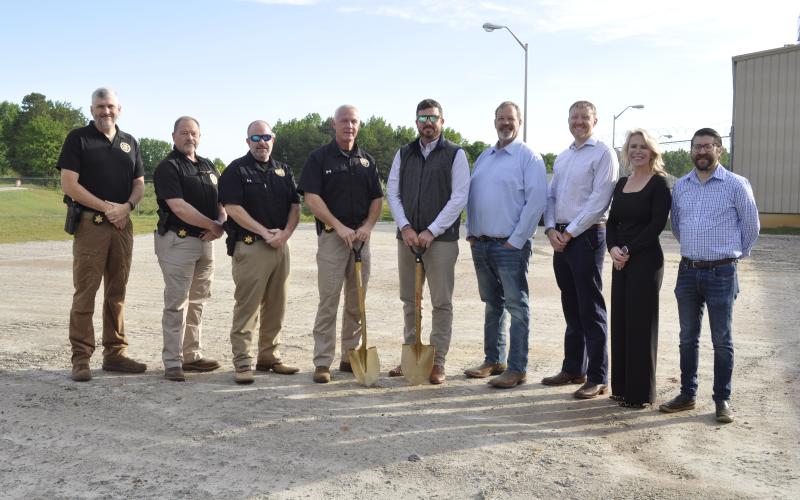 The Stephens County Board of Commissioners and Stephens County Sheriff’s Office held a groundbreaking on Friday, May 8, for the SCSO’s new Criminal Investigations Division building. Lt. Investigator Adam Shirley, Maj. Jimmy Mize, Maj. Bill Zigan, Sheriff Rusty Fulbright, BOC chair Chris Rickman, county commissioner Chuck Wright, BOC vice chair Craig Oglesby, county commissioner Tara Simmons, and county administrator Christian Hamilton were at the groundbreaking.