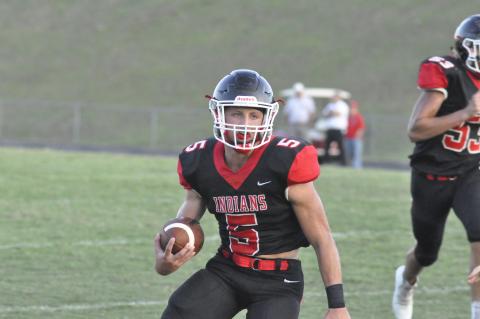 Hudson Spurlcok runs up field against White County. Photo by: Marcus Etienne