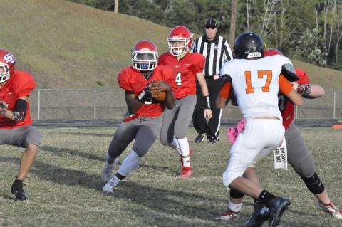 Javin Gordon runs down field