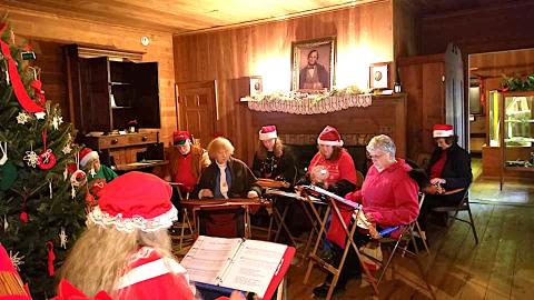 Traveler’s Rest will be decorated for Christmas at the Inn just as it was in the 1850s.