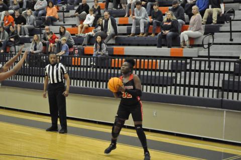 Bre Taylor fires a three 