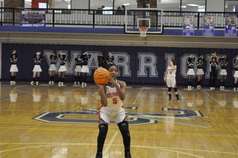 Nana Eades shoots free-throw 