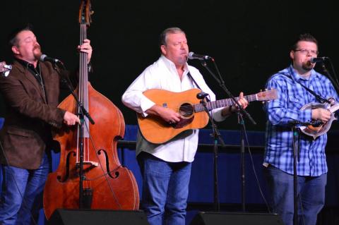 Loudermilk’s concert will follow the inaugural Downtown Sip-N-Stroll on Friday, Oct. 9.
