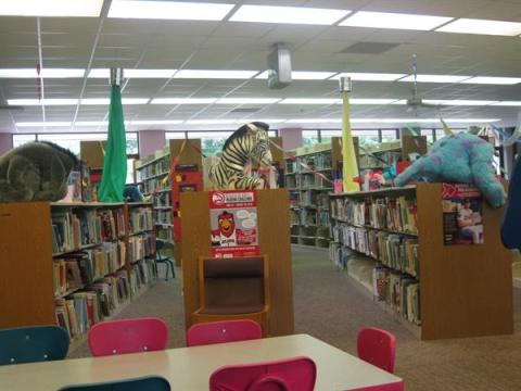 The Toccoa-Stephens County Library is located at 53 W. Savannah Street.