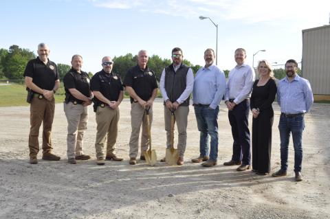 The Stephens County Board of Commissioners and Stephens County Sheriff’s Office held a groundbreaking on Friday, May 8, for the SCSO’s new Criminal Investigations Division building. Lt. Investigator Adam Shirley, Maj. Jimmy Mize, Maj. Bill Zigan, Sheriff Rusty Fulbright, BOC chair Chris Rickman, county commissioner Chuck Wright, BOC vice chair Craig Oglesby, county commissioner Tara Simmons, and county administrator Christian Hamilton were at the groundbreaking.