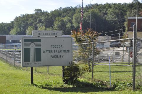 The Toccoa city commission discussed a request from the City of Demorest on Monday afternoon asking Toccoa to increase how much water Toccoa sells to Demorest daily.