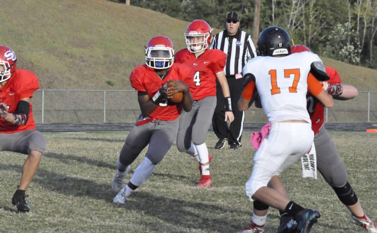 Javin Gordon runs down field