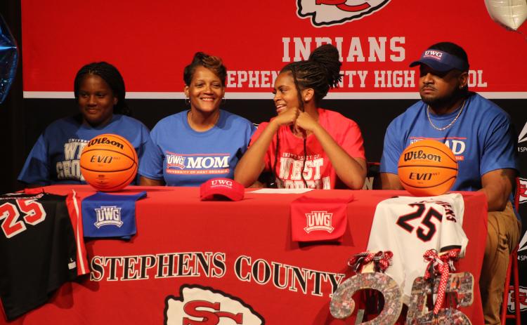 Ranajah Verdell signing ceremony
